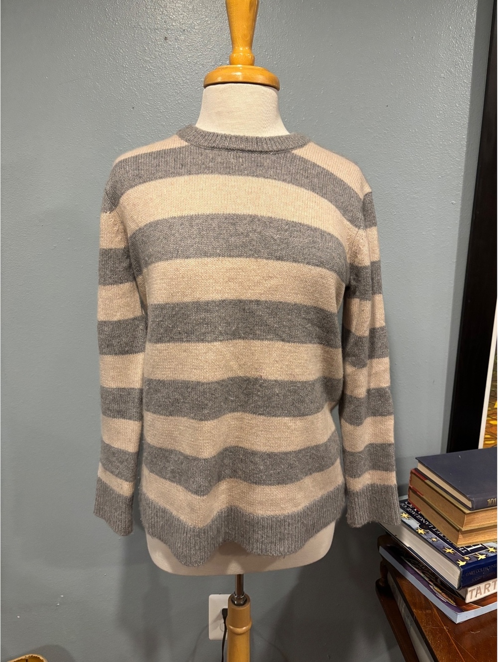 Magaschoni Striped Cashmere Sweater in Gray and Beige, Size Small